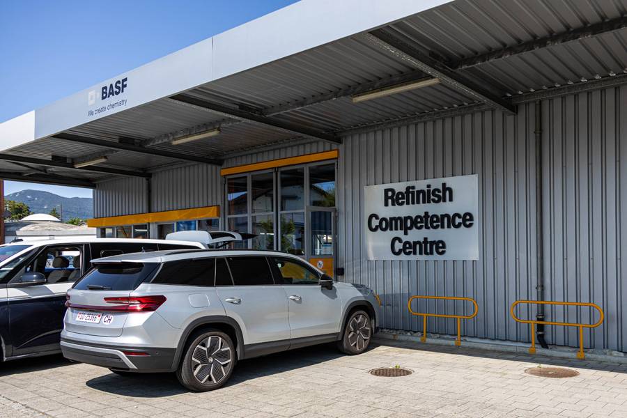 Lieu d’entraînement en vue du Mondial des métiers de septembre : le « Refinish Competence Center » (CRR) de Wangen (BE), ouvert en 2007.