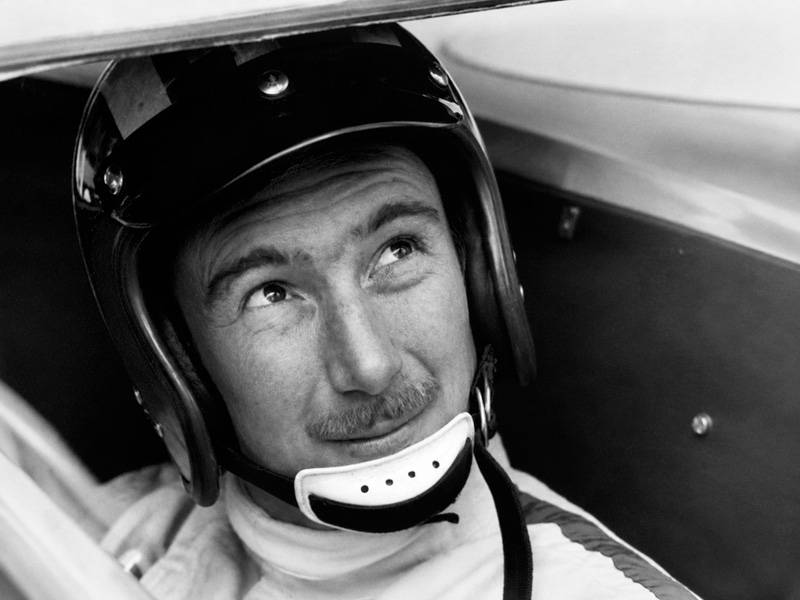 Le Fribourgeois Jo « Seppi » Siffert fut le premier Suisse à remporter un Grand Prix de Formule 1. Sous les couleurs de Porsche, il signa également de nombreux succès en endurance.