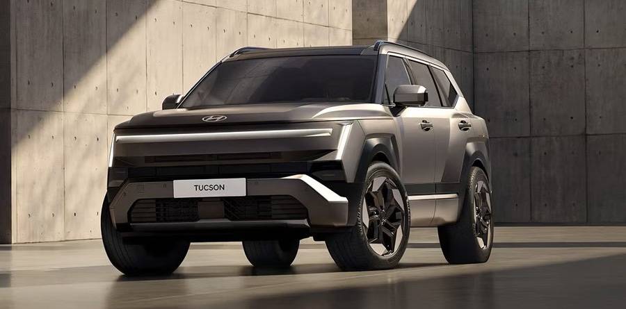 Klare Ansage: Das durchgehende Lichtband und die hoch stehende Front geben dem Tucson einen deutlich massiveren Auftritt. Foto: Hyundai.