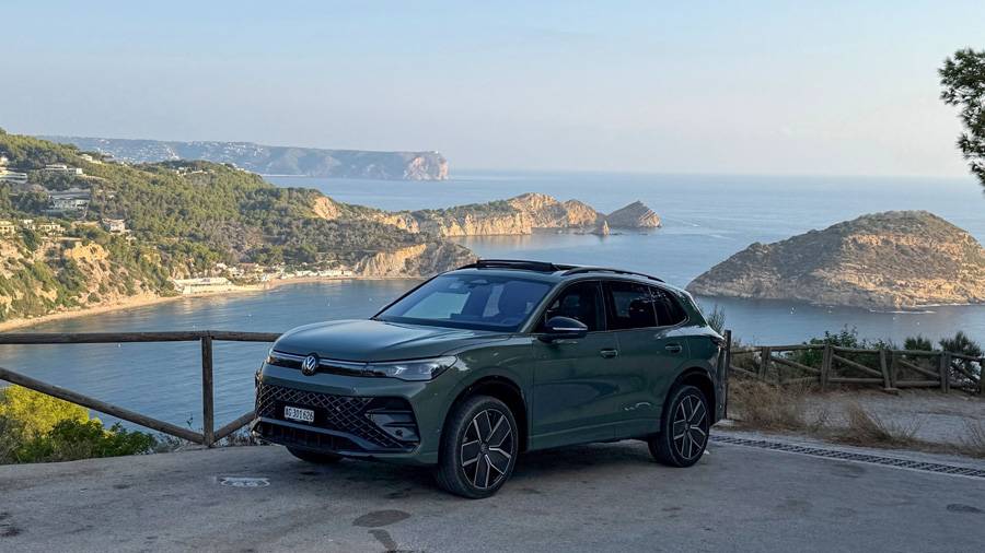 Dach auf, Musik an: Im warmen Abendlicht bekam der Tiguan eine ganz andere Atmosphäre.